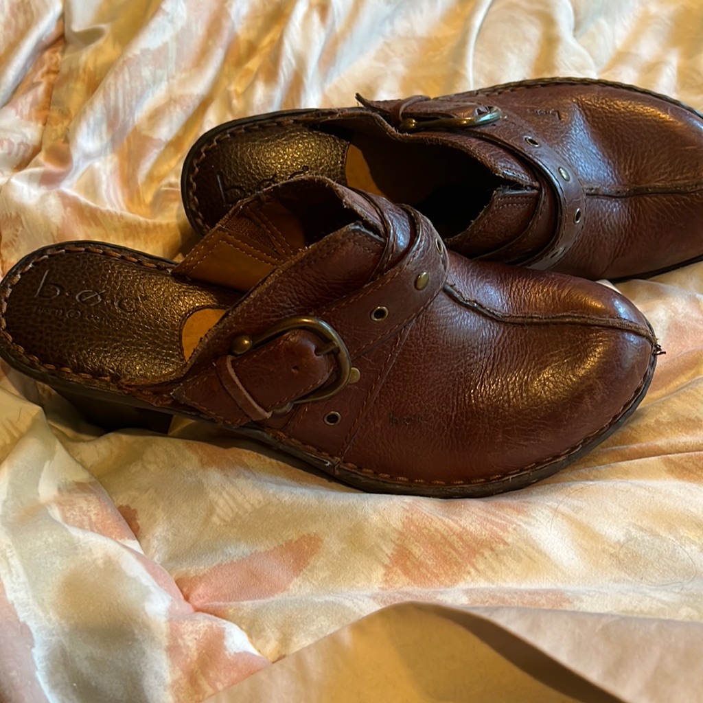 Platform Born Clogs